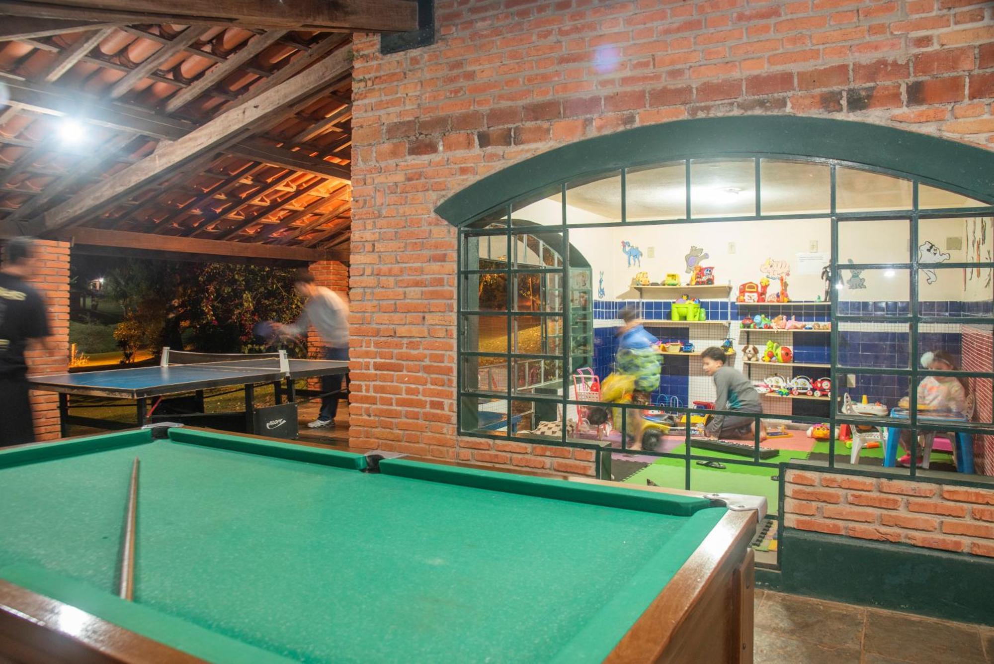 Hotel Fazenda Reviver Арасояба-да-Серра Экстерьер фото